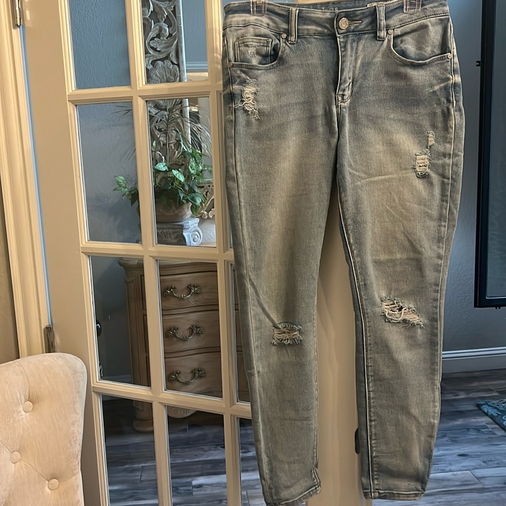 Rocks & Indigo 8/28 Women’s jeans